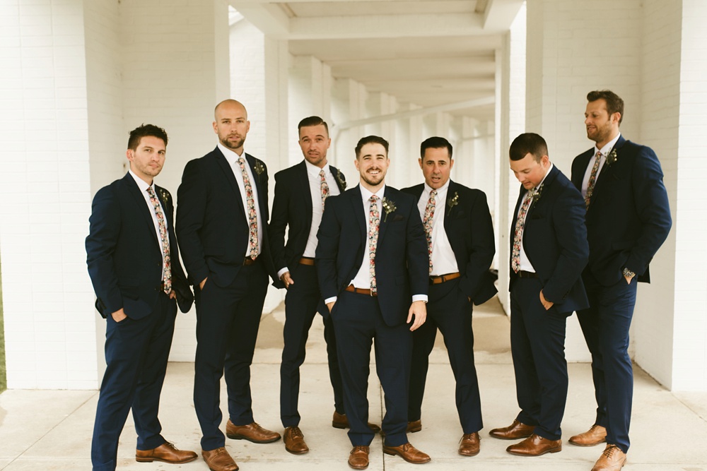 groomsmen and groom at pine valley country club wedding