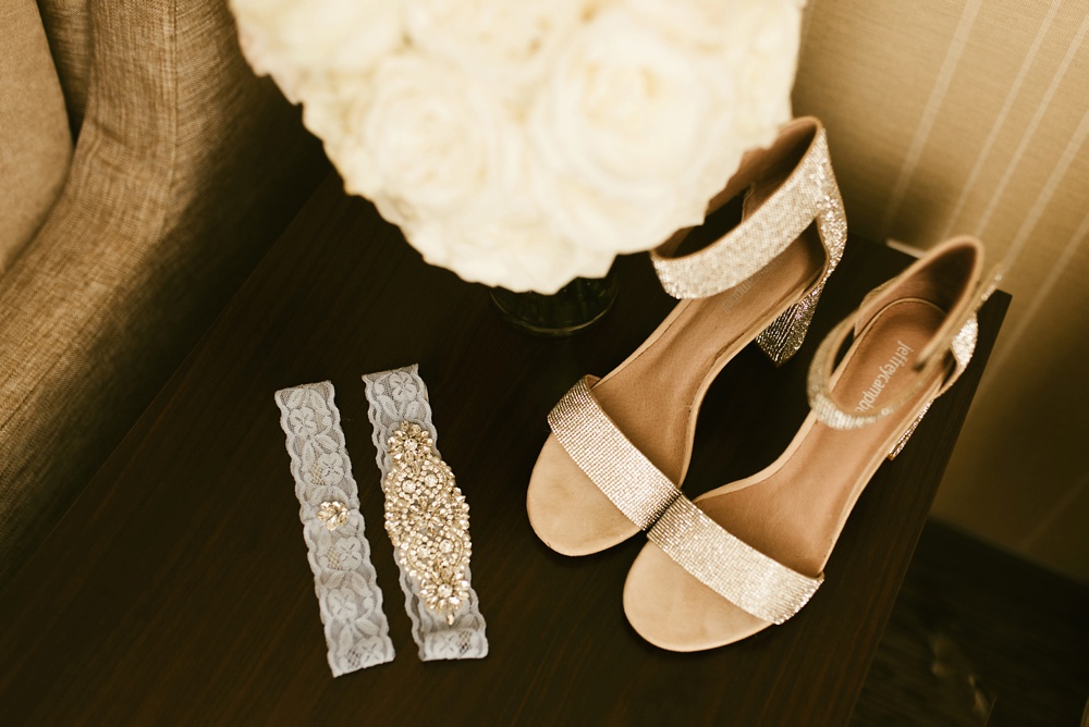 shoes and accessories at skydeck willis tower chicago wedding
